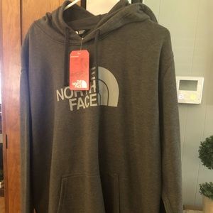 Men’s North Face XXL Hoodie, New with tags